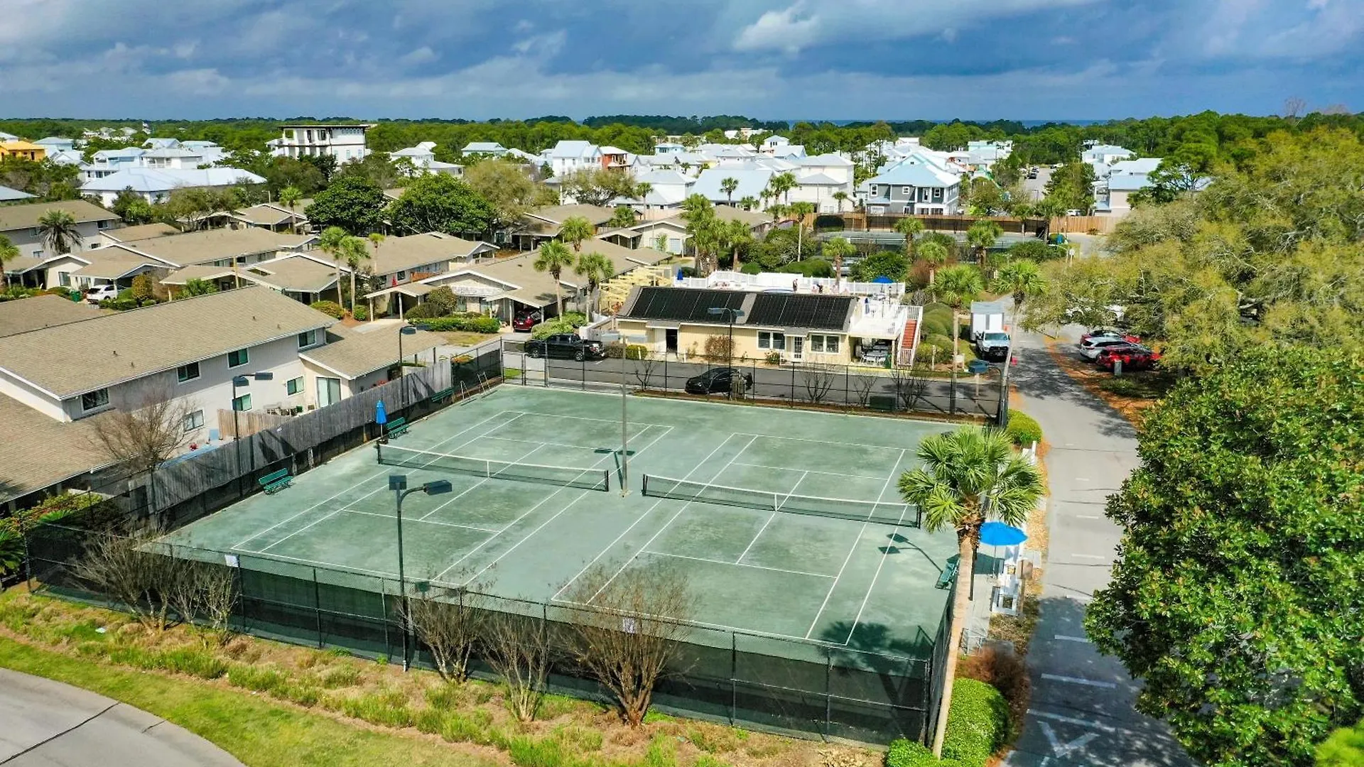 Lakefront 127 Destin Holiday home